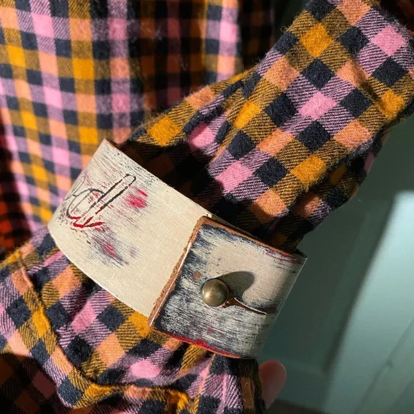 7 piece BUNDLE 1 pant 1 legging 1 tank 1 crop top 1 skirt 1 flannel 1 bracelet - Picture 9 of 11